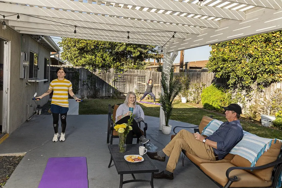 Men's Sober Living Encino